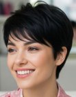Corte pixie para cabelo preto