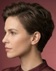 Cabelo curto com um toque de romance