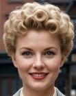 Cabelo estilo corte poodle dos anos 1950