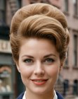 Penteado colmeia dos anos 1950