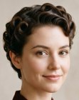 Penteado curto dos anos 1940